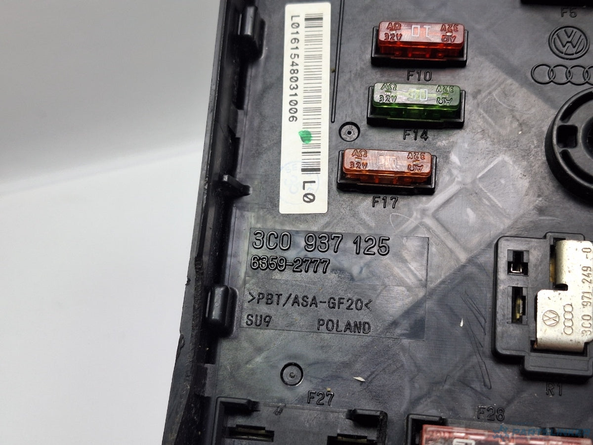 Panou sigurante motor VOLKSWAGEN PASSAT (3C2) [ 2005 - 2010 ] TDI (BMP) 103KW|140HP 3C0937125