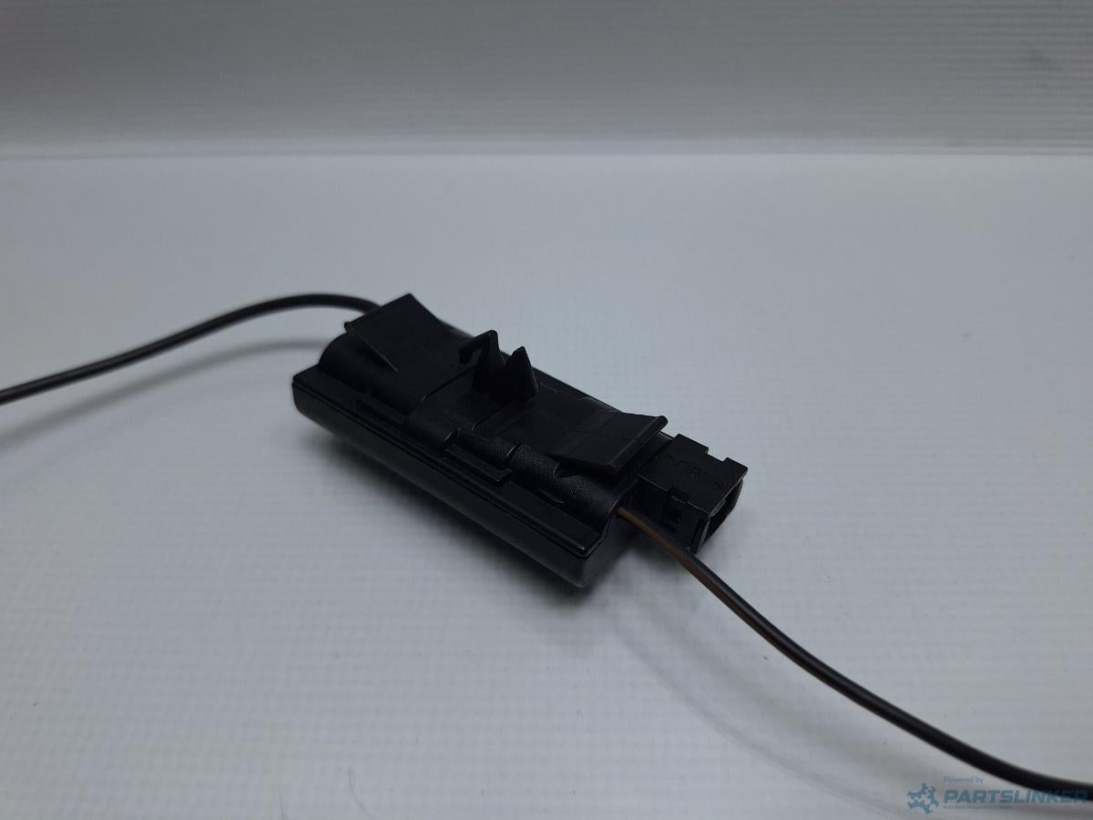 Amplificator antena VOLKSWAGEN PASSAT (3C2) [ 2005 - 2010 ] TDI (BMP) 103KW|140HP OEM G50089