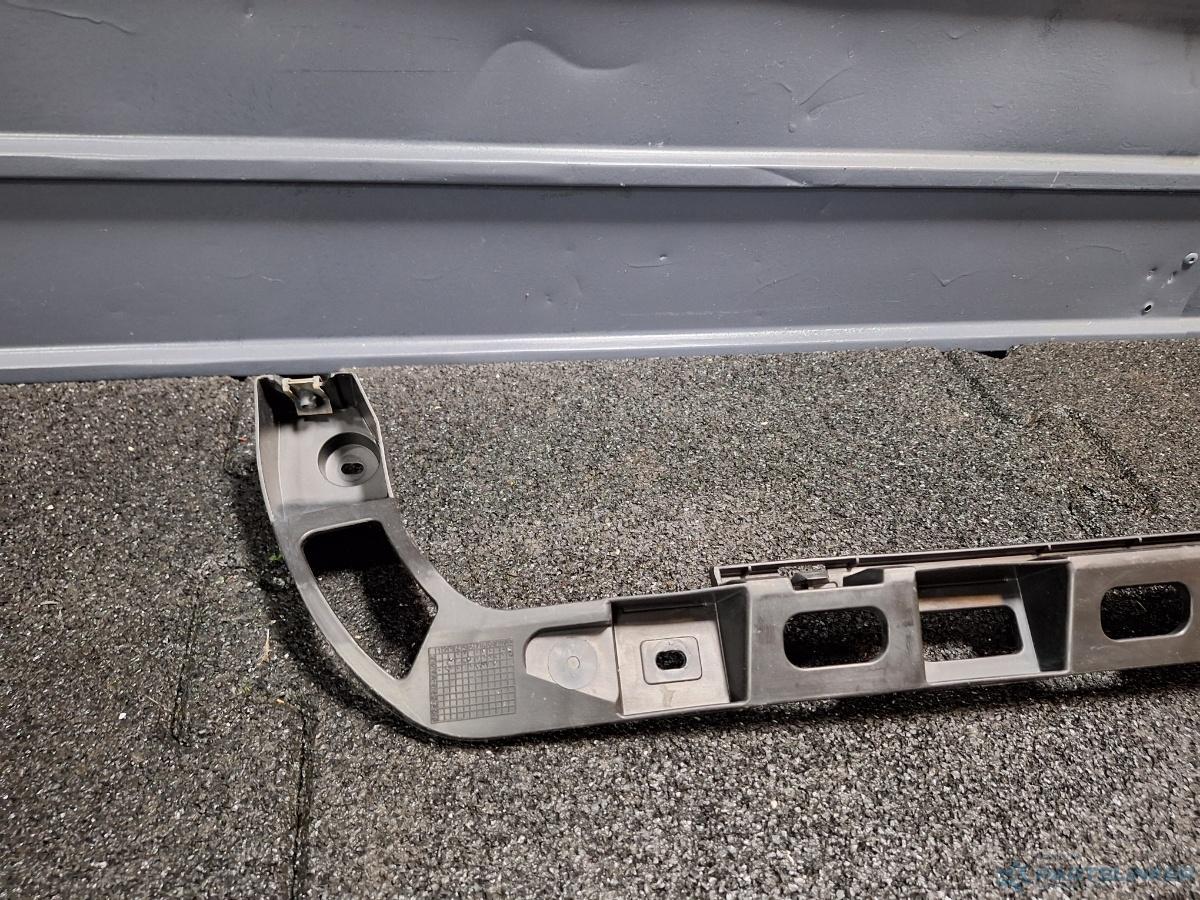 Suport central bara spate VOLKSWAGEN PASSAT (3C2) [ 2005 - 2010 ] TDI (BMP) 103KW|140HP OEM 3C5807863
