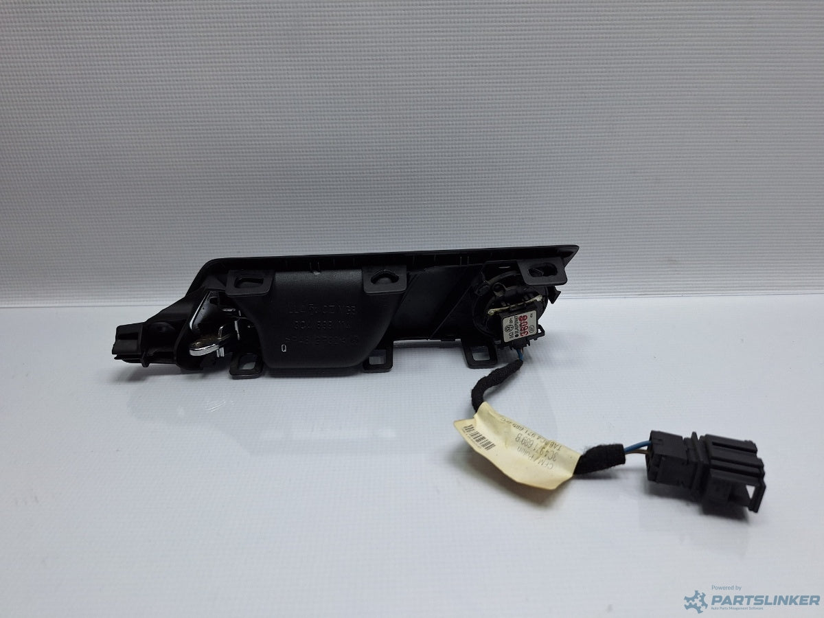 Maner usa dreapta VOLKSWAGEN PASSAT (3C2) [ 2005 - 2010 ] TDI (BMP) 103KW|140HP 3C4839114