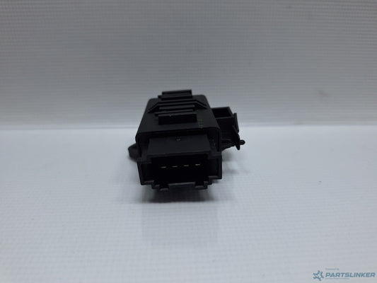 Releu incalzire scaune VOLKSWAGEN PASSAT (3C2) [ 2005 - 2010 ] TDI (BMP) 103KW|140HP 1Z0959772B