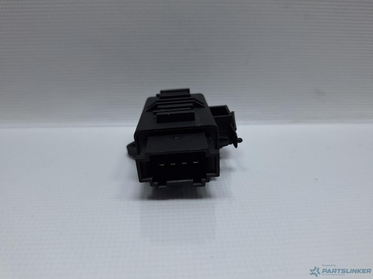 Releu incalzire scaune VOLKSWAGEN PASSAT (3C2) [ 2005 - 2010 ] TDI (BMP) 103KW|140HP OEM 1Z0959772B