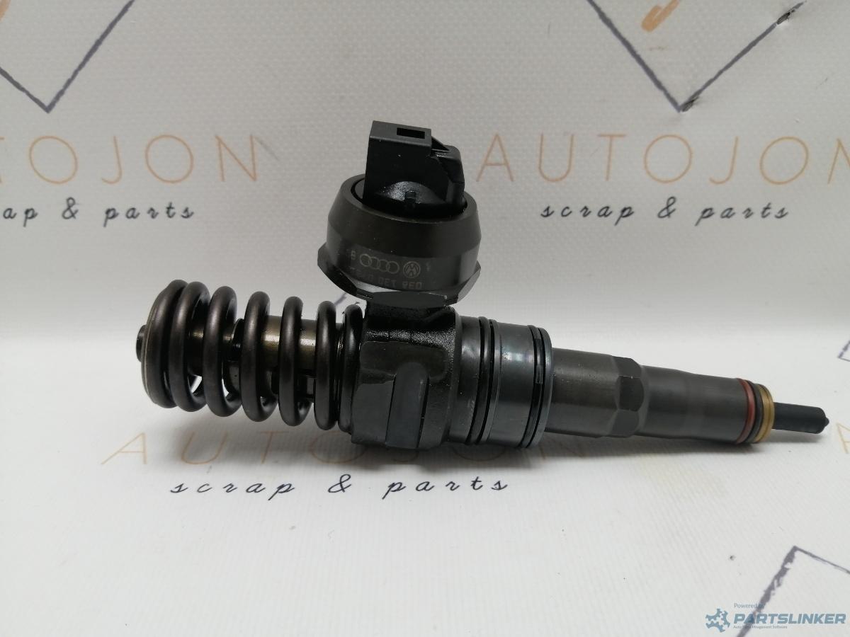 Injector VOLKSWAGEN GOLF V (1K1) [ 2003 - 2009 ] 1.9 TDI BLS 77KW|105HP OEM 038130073BN
