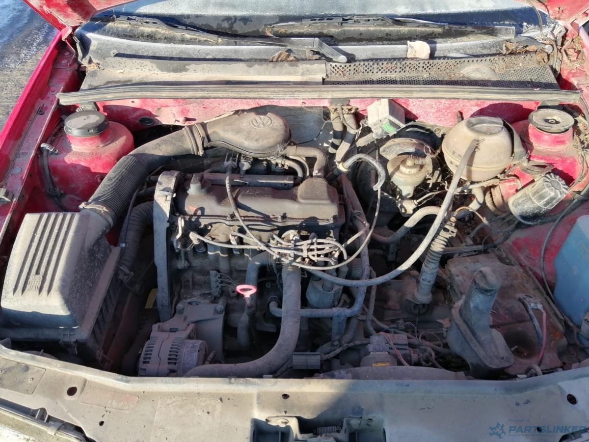 Dezmembrez VOLKSWAGEN VENTO (1H2) [ 1991 - 1998 ] 1.8 (AAM) 55KW|75HP
