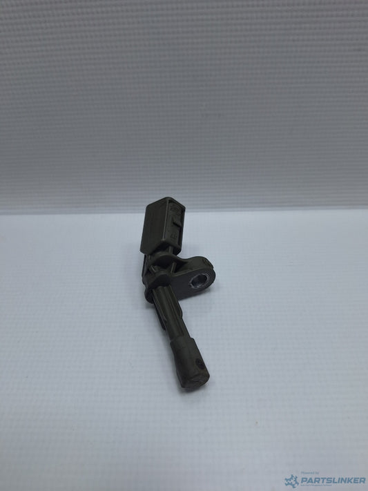 Senzor ABS  stanga spate VOLKSWAGEN PASSAT CC (357) [ 2008 - 2012 ] TSI (CAWB, CCZA, CBFA, CCTA) 147KW|200HP WHT003859B