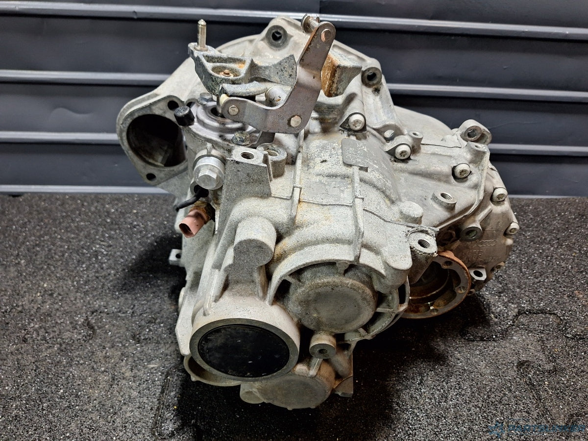 Cutie de viteze manuala 6 trepte VOLKSWAGEN PASSAT (3C2) [ 2005 - 2010 ] TDI (BMR, CBBB) 125KW|170HP JMA