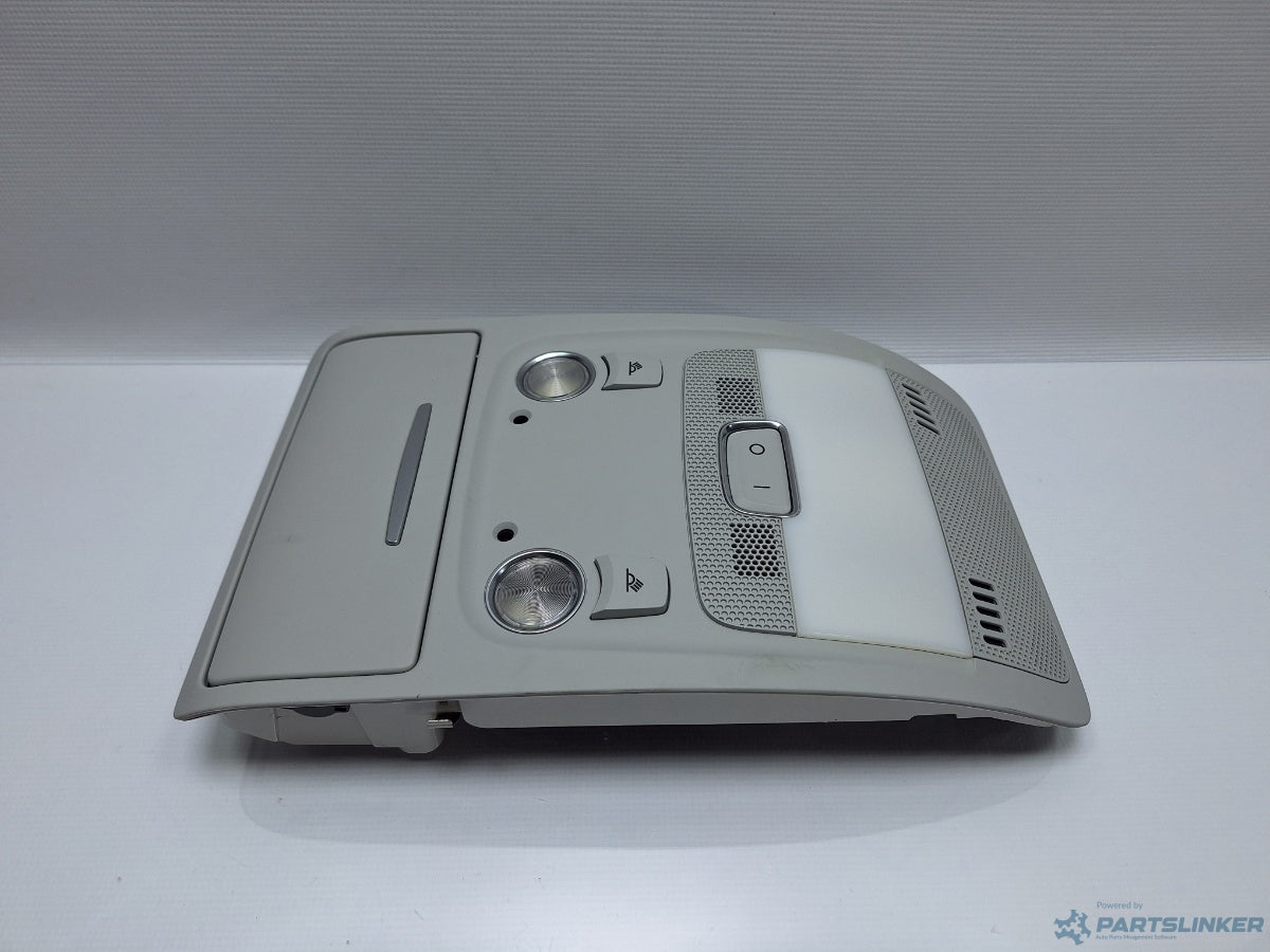 Plafoniera lumini AUDI A4 IV Avant (8K5, B8) [ 2007 - 2015 ] TDI (CJCD, CMFB, CSUA) 110KW|150HP 8T0947135BF