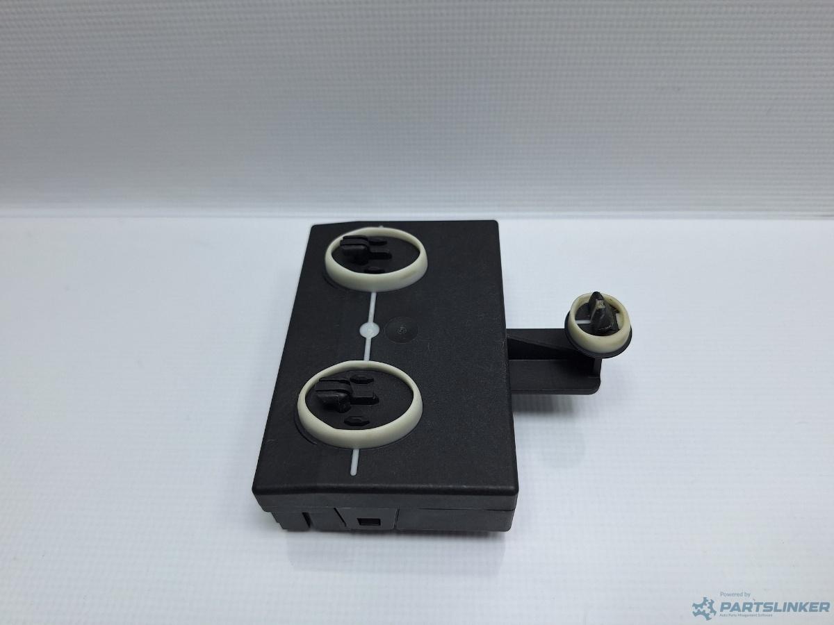 Modul usa dreapta fata AUDI A4 IV Avant (8K5, B8) [ 2007 - 2015 ] TDI (CJCD, CMFB, CSUA) 110KW|150HP OEM 8K0959792R