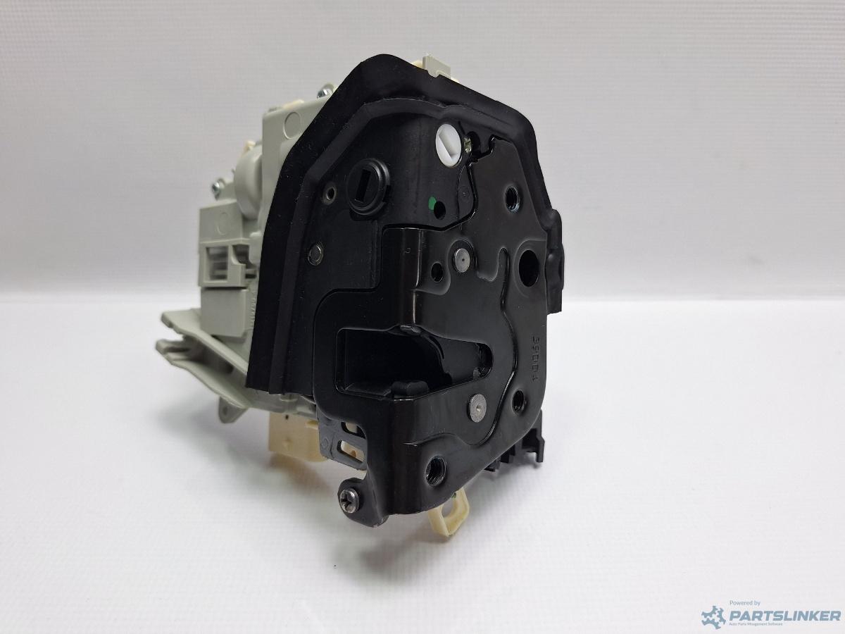 Broasca usa dreapta spate AUDI A4 IV Avant (8K5, B8) [ 2007 - 2015 ] TDI (CJCD, CMFB, CSUA) 110KW|150HP OEM 8K0839016E