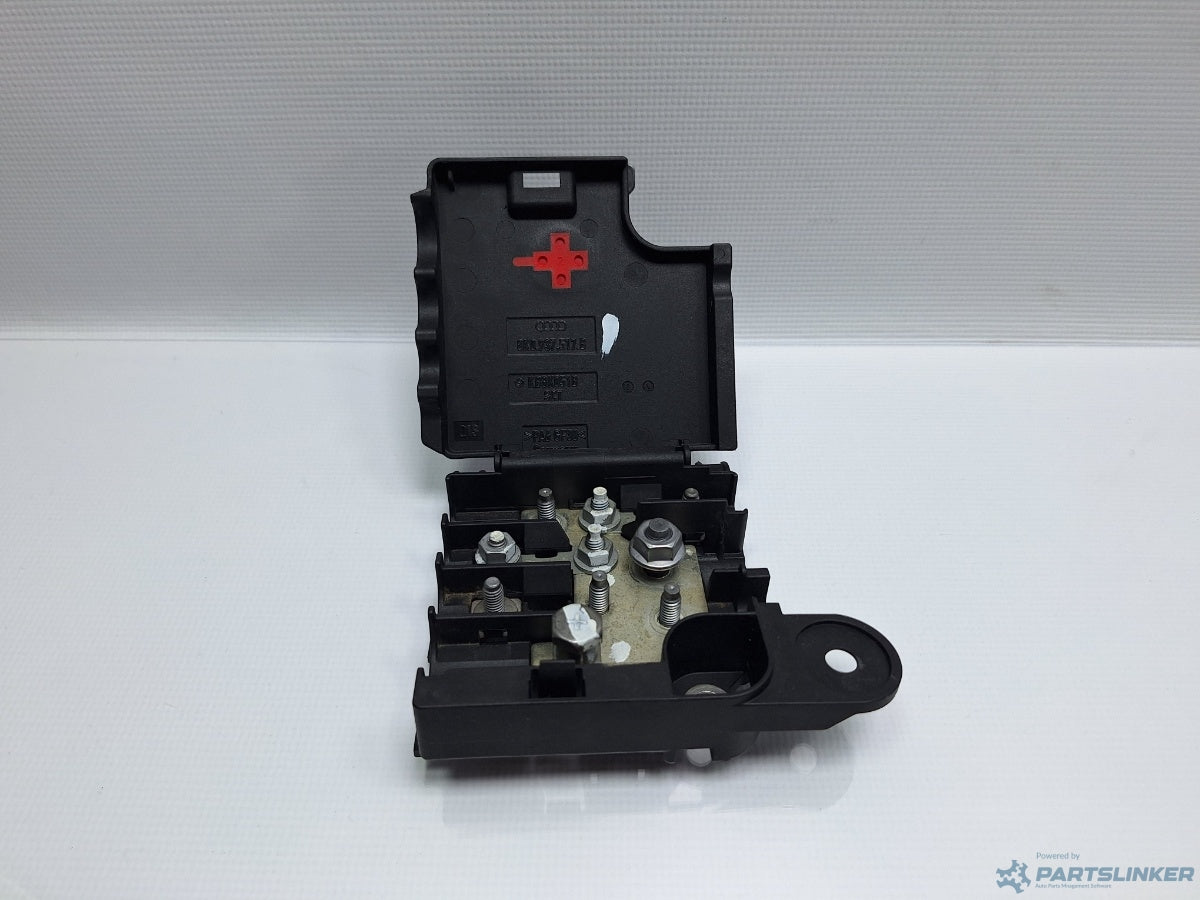 Panou sigurante AUDI A4 IV Avant (8K5, B8) [ 2007 - 2015 ] TDI (CJCD, CMFB, CSUA) 110KW|150HP 8K0937517B