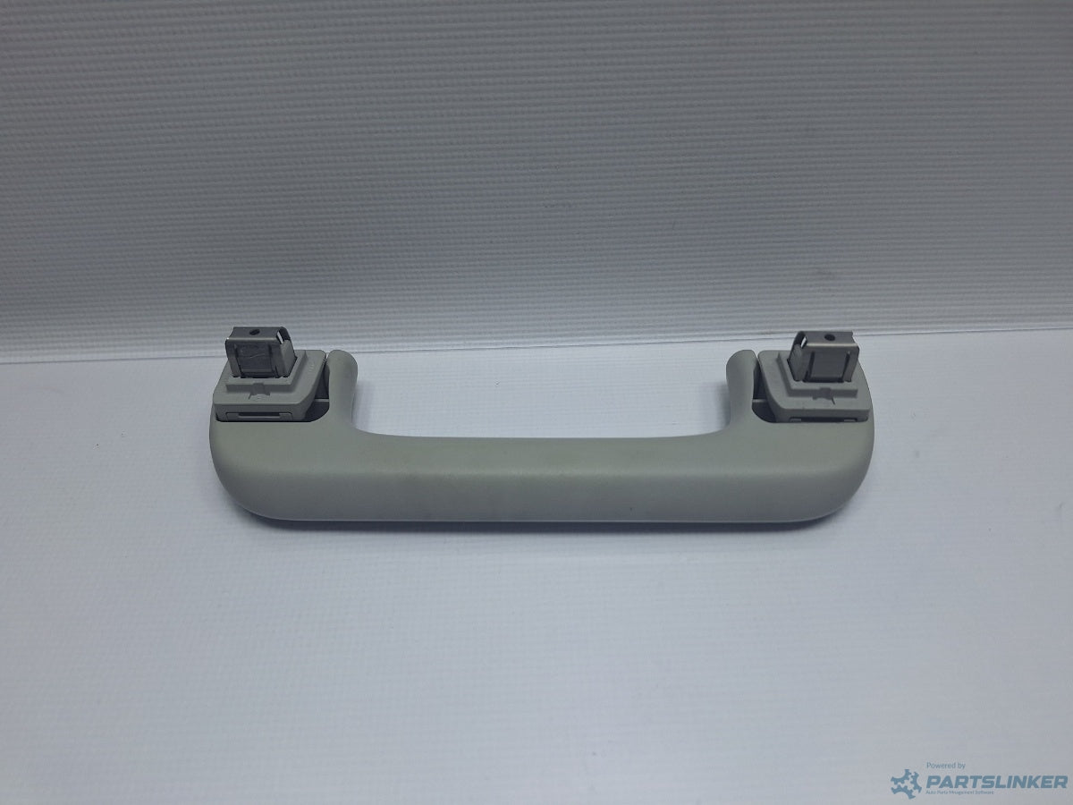 Maner plafon fata AUDI A4 IV Avant (8K5, B8) [ 2007 - 2015 ] TDI (CJCD, CMFB, CSUA) 110KW|150HP 8R0857607H