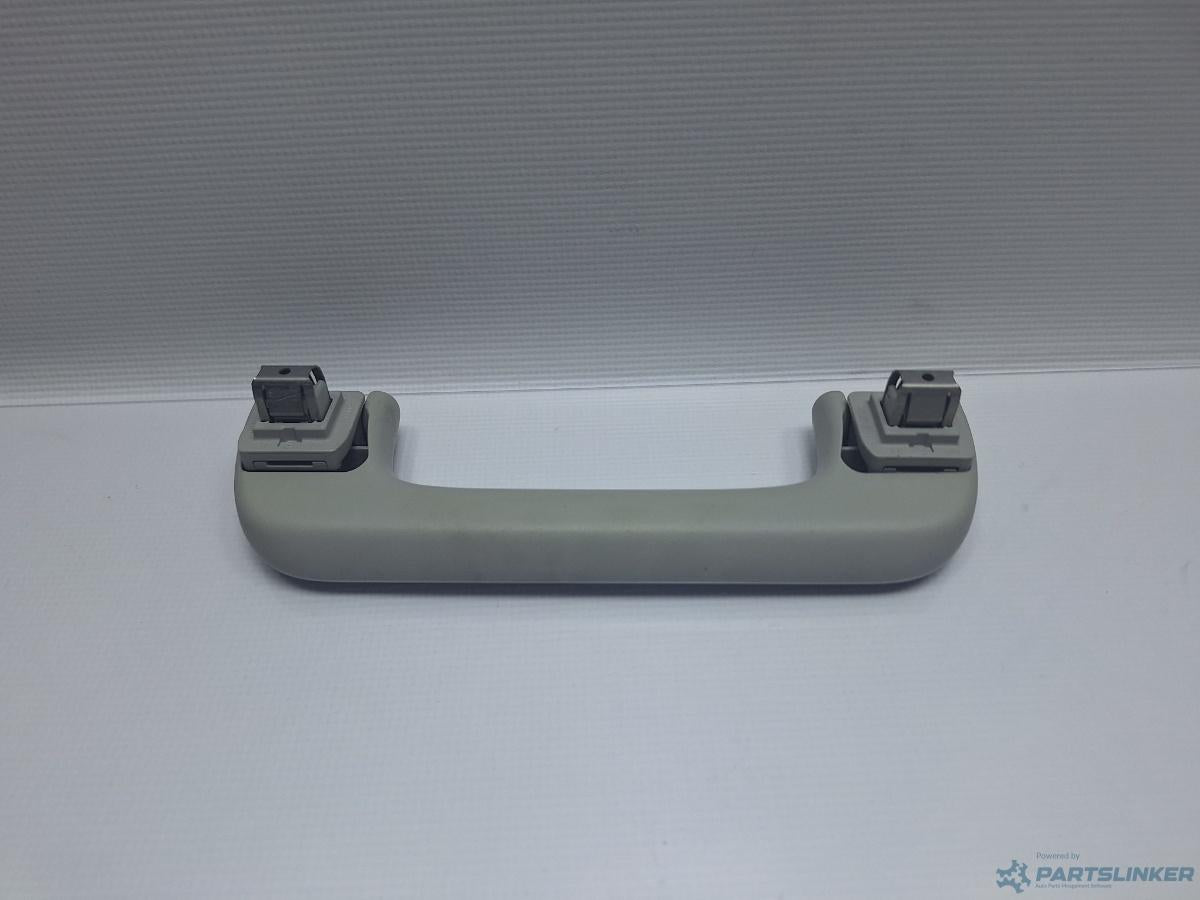 Maner plafon fata AUDI A4 IV Avant (8K5, B8) [ 2007 - 2015 ] TDI (CJCD, CMFB, CSUA) 110KW|150HP OEM 8R0857607H