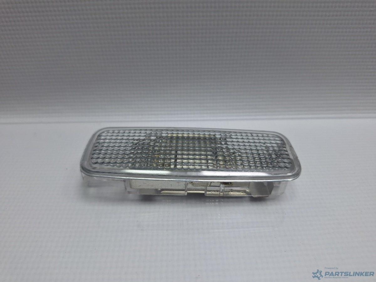 Lampa parasolar AUDI A4 IV Avant (8K5, B8) [ 2007 - 2015 ] TDI (CJCD, CMFB, CSUA) 110KW|150HP 4E0947105A