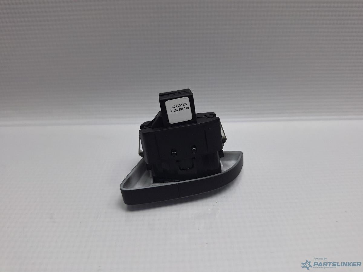 Buton inchidere centralizata AUDI A4 IV Avant (8K5, B8) [ 2007 - 2015 ] TDI (CJCD, CMFB, CSUA) 110KW|150HP OEM 8K1962107A