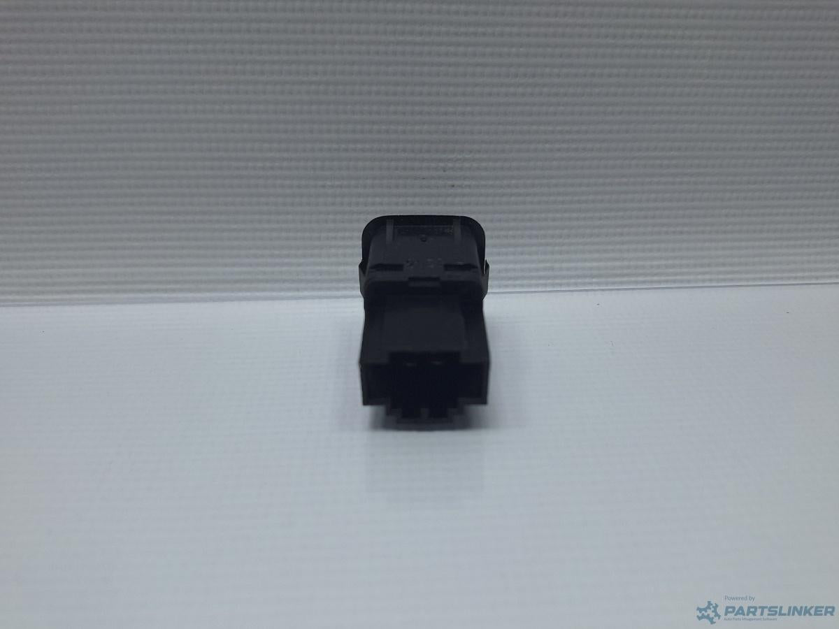 Buton deschidere usita rezervor VOLKSWAGEN BORA (1J2) [ 1998 - 2013 ] TDI (AGR, ALH) 66KW|90HP OEM 3B0959833A