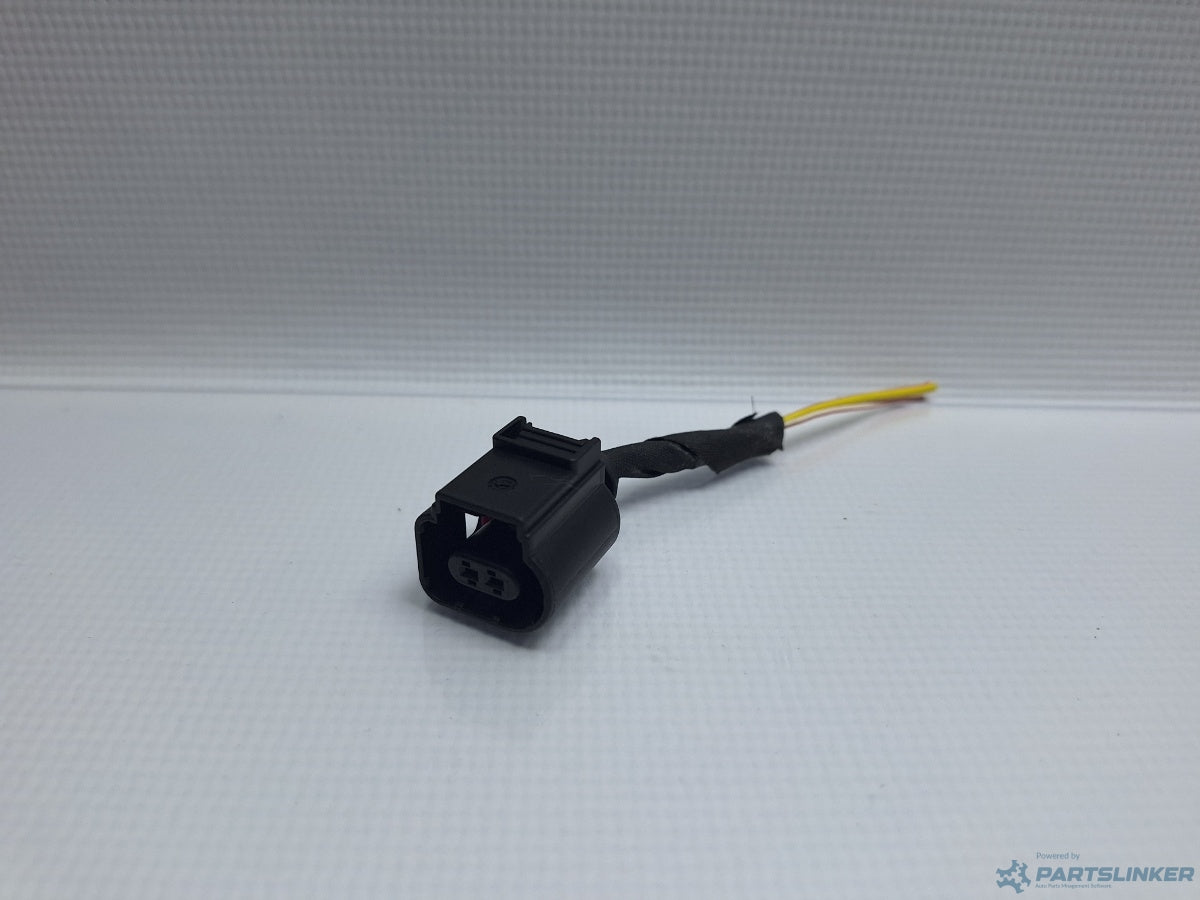 Mufa conector 2 pini AUDI A4 IV Avant (8K5, B8) [ 2007 - 2015 ] TDI (CJCD, CMFB, CSUA) 110KW|150HP 8K0973702