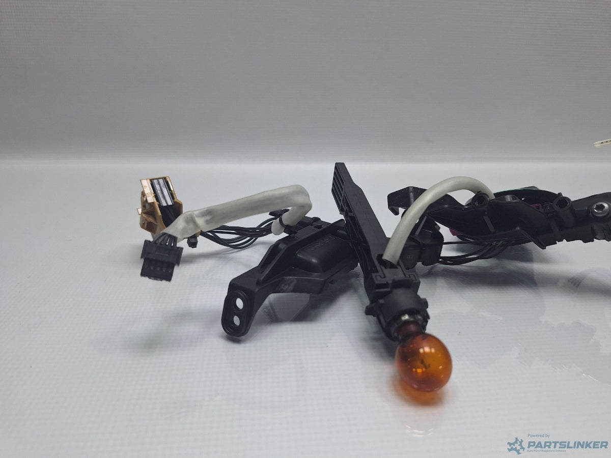 Instalatie far LED bi-xenon AUDI A4  (8K5, B8) [ 2012 - 2015 ] OEM 130448704000