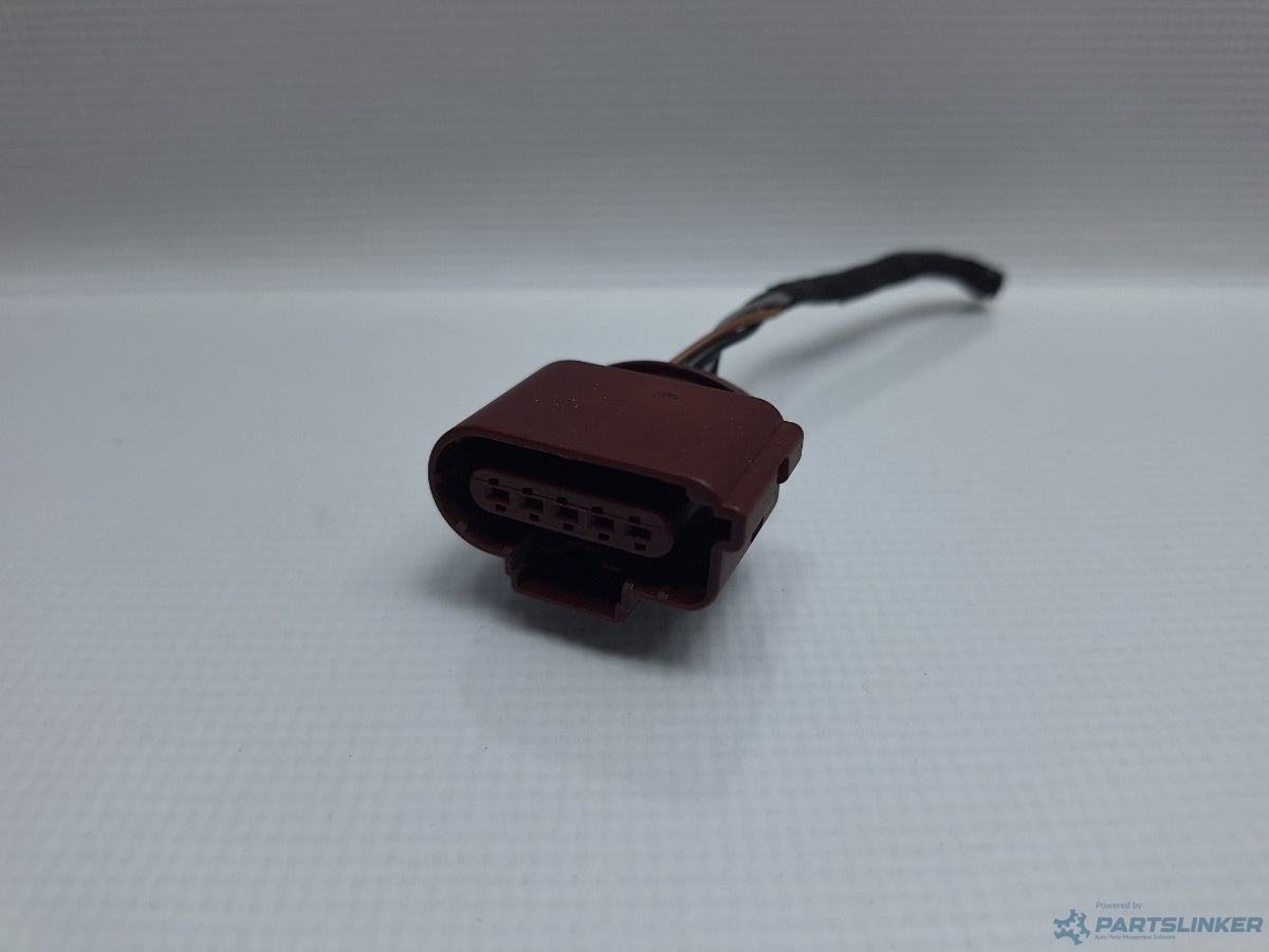 Mufa conector 5 pini AUDI A4 IV Avant (8K5, B8) [ 2007 - 2015 ] TDI (CJCD, CMFB, CSUA) 110KW|150HP 8K0973705B