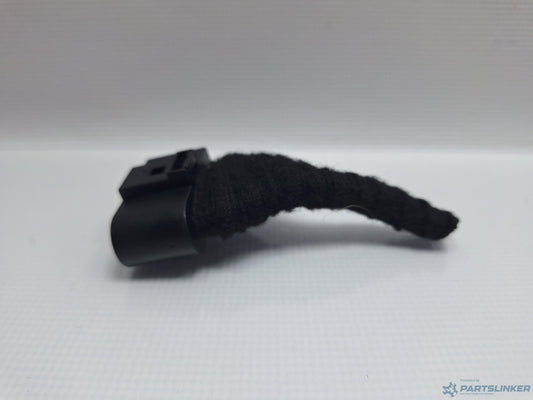 Mufa conector 6 pini AUDI A4 IV Avant (8K5, B8) [ 2007 - 2015 ] TDI (CJCD, CMFB, CSUA) 110KW|150HP 1J0973726