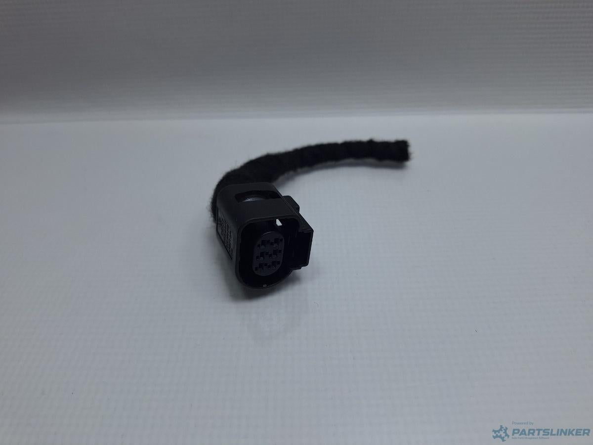 Mufa conector 6 pini AUDI A4 IV Avant (8K5, B8) [ 2007 - 2015 ] TDI (CJCD, CMFB, CSUA) 110KW|150HP OEM 4H0973713
