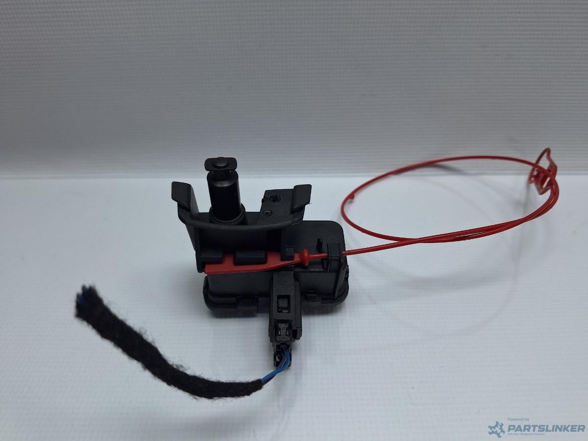 Incuietoare usita rezervor AUDI A4 IV Avant (8K5, B8) [ 2007 - 2015 ] TDI (CJCD, CMFB, CSUA) 110KW|150HP OEM 8K0862153H