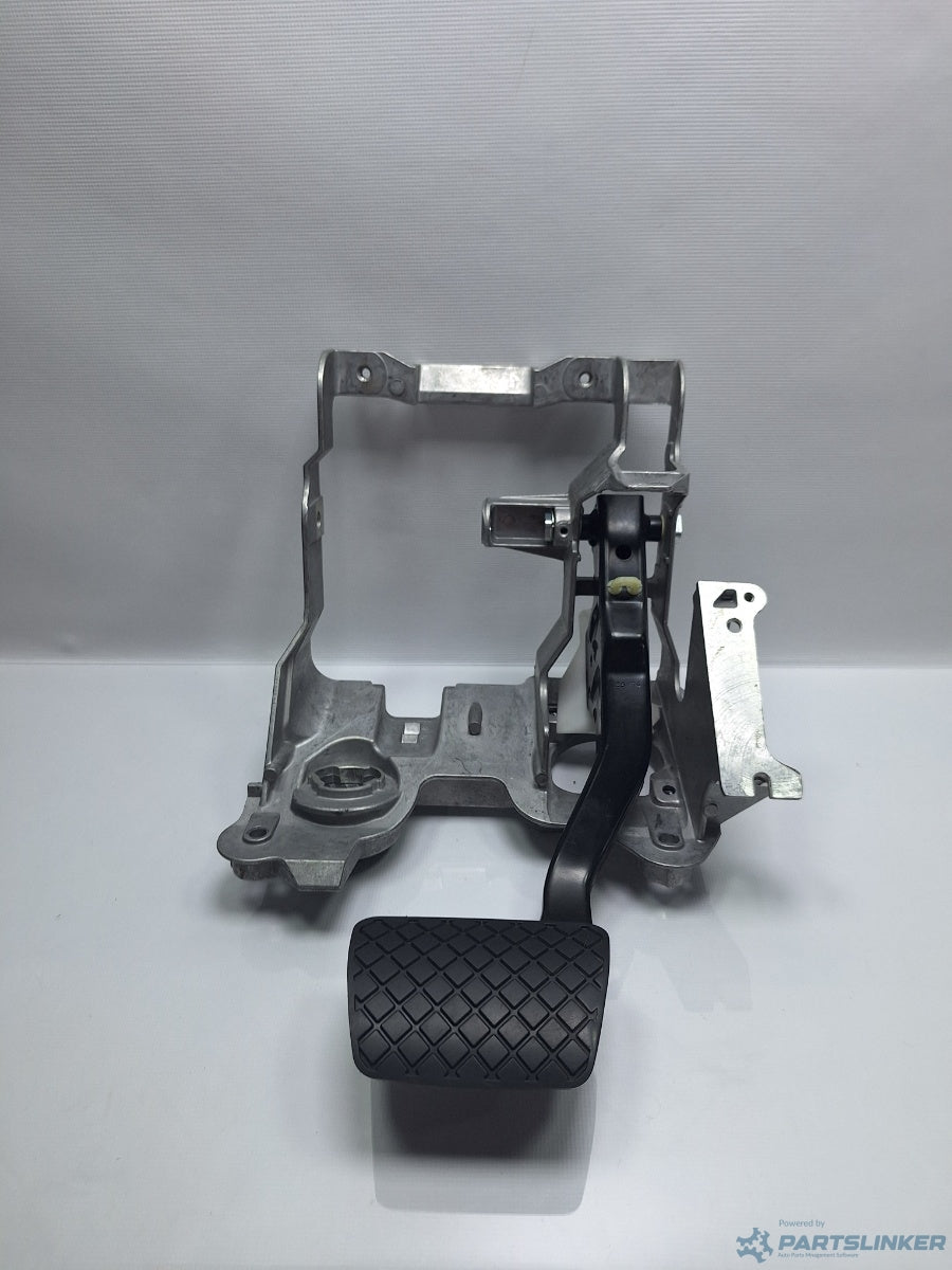 Pedalier AUDI A4 IV Avant (8K5, B8) [ 2007 - 2015 ] TDI (CJCD, CMFB, CSUA) 110KW|150HP 8K1721117, 4H1723140A