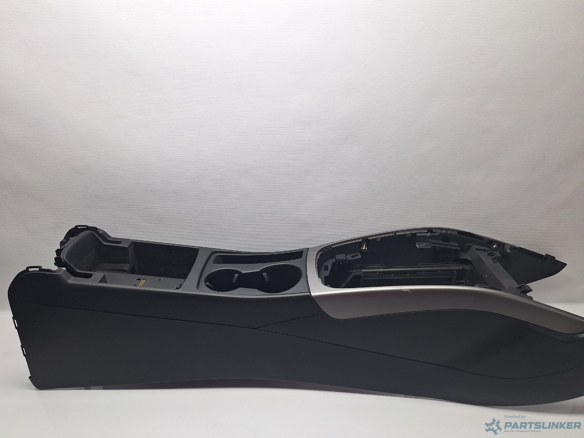 Consola centrala AUDI A4 IV Avant (8K5, B8) [ 2007 - 2015 ] TDI (CJCD, CMFB, CSUA) 110KW|150HP 8K0864981F