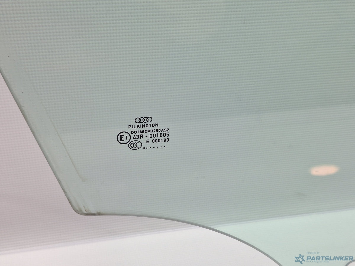 Geam dreapta fata AUDI A4 IV Avant (8K5, B8) [ 2007 - 2015 ] TDI (CJCD, CMFB, CSUA) 110KW|150HP 8K0845202D