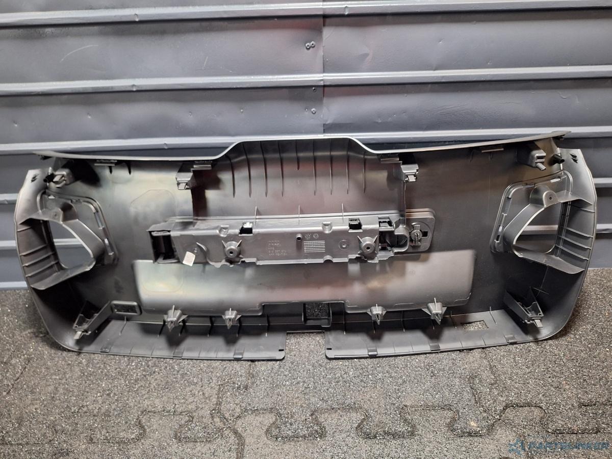 Capac haion AUDI A4 IV Avant (8K5, B8) [ 2007 - 2015 ] TDI (CJCD, CMFB, CSUA) 110KW|150HP OEM 8K9867979