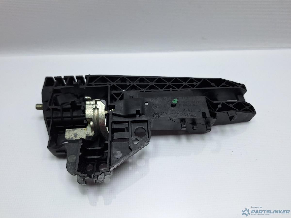 Suport maner usa stanga spate AUDI A4 IV Avant (8K5, B8) [ 2007 - 2015 ] TDI (CJCD, CMFB, CSUA) 110KW|150HP OEM 8T0837885A