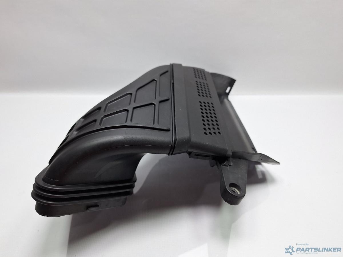 Difuzor captare aer AUDI A4 IV Avant (8K5, B8) [ 2007 - 2015 ] TDI (CJCD, CMFB, CSUA) 110KW|150HP OEM 8R0129739A , 8K0129618K