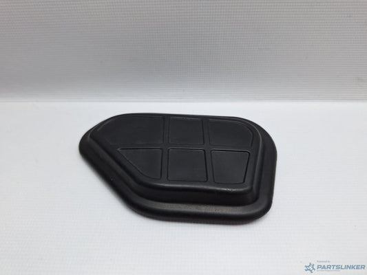 Capac vizitare amortizor stanga fata AUDI A4 IV Avant (8K5, B8) [ 2007 - 2015 ] TDI (CJCD, CMFB, CSUA) 110KW|150HP OEM 8K0803593