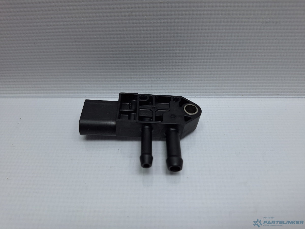 Senzor diferenta presiune gaze evacuare AUDI A4 IV Avant (8K5, B8) [ 2007 - 2015 ] TDI (CJCD, CMFB, CSUA) 110KW|150HP 076906051B