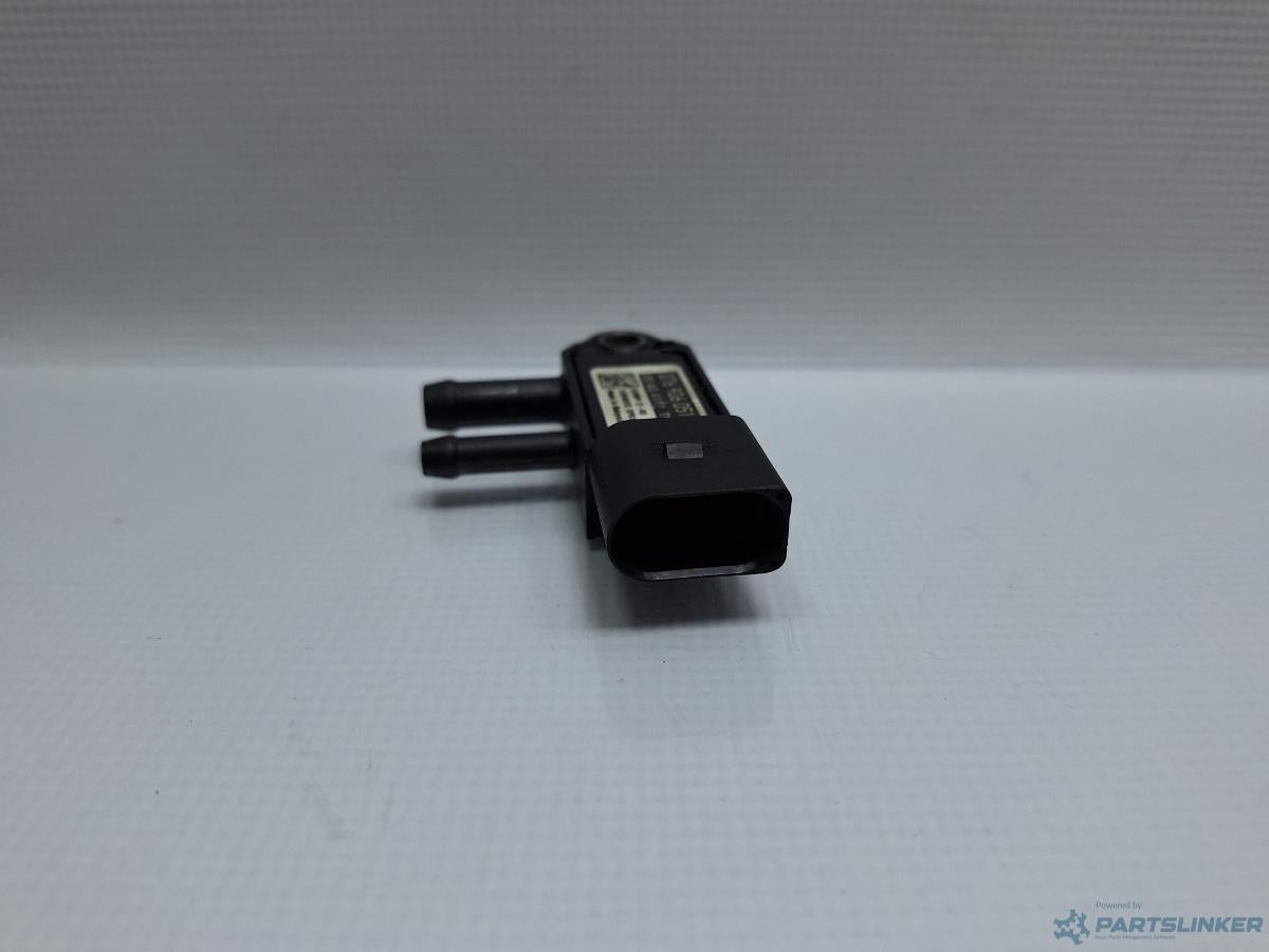 Senzor diferenta presiune gaze evacuare AUDI A4 IV Avant (8K5, B8) [ 2007 - 2015 ] TDI (CJCD, CMFB, CSUA) 110KW|150HP OEM 076906051B