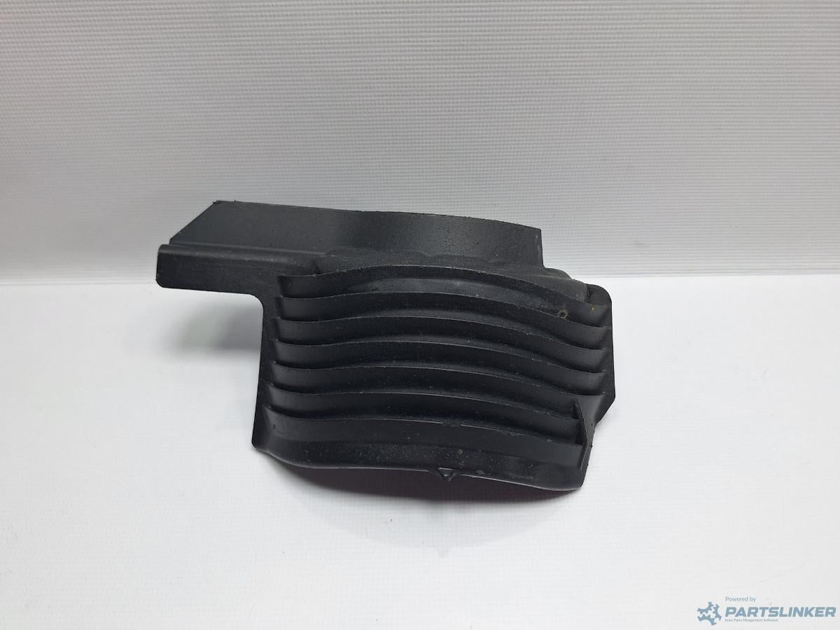 Aparatoare arc stanga spate AUDI A4 IV Avant (8K5, B8) [ 2007 - 2015 ] TDI (CJCD, CMFB, CSUA) 110KW|150HP OEM 8K0511539E