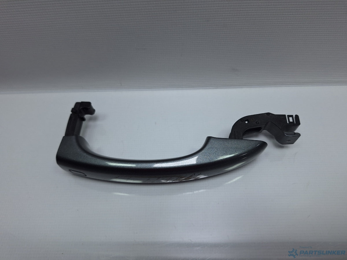 Maner exterior usa AUDI A4 IV Avant (8K5, B8) [ 2007 - 2015 ] TDI (CJCD, CMFB, CSUA) 110KW|150HP 8T0837205A