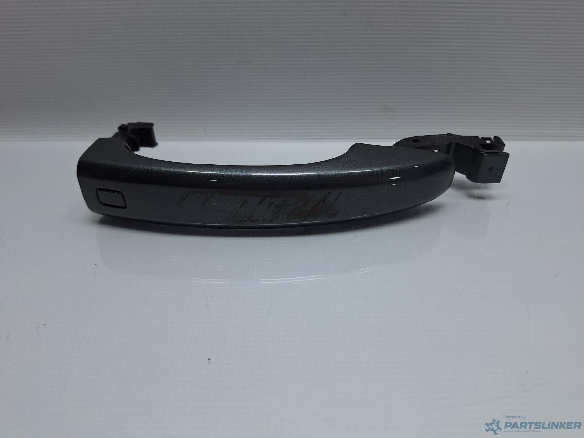 Maner exterior usa stanga AUDI A4 IV Avant (8K5, B8) [ 2007 - 2015 ] TDI (CJCD, CMFB, CSUA) 110KW|150HP OEM 8T0837205A