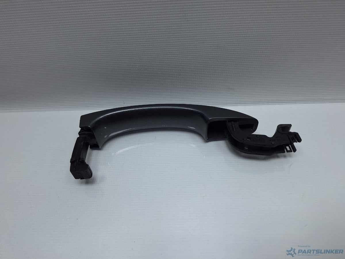 Maner exterior usa AUDI A4 IV Avant (8K5, B8) [ 2007 - 2015 ] TDI (CJCD, CMFB, CSUA) 110KW|150HP 8T0837205A