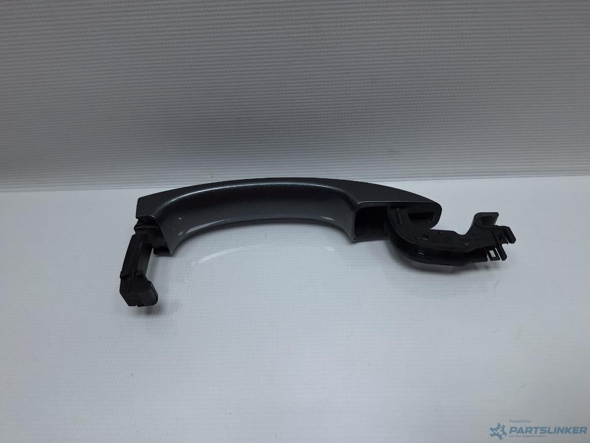 Maner exterior usa stanga AUDI A4 IV Avant (8K5, B8) [ 2007 - 2015 ] TDI (CJCD, CMFB, CSUA) 110KW|150HP OEM 8T0837205A