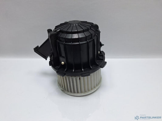 Motoras aeroterma AUDI A4 IV Avant (8K5, B8) [ 2007 - 2015 ] TDI (CJCD, CMFB, CSUA) 110KW|150HP OEM 8T1820021