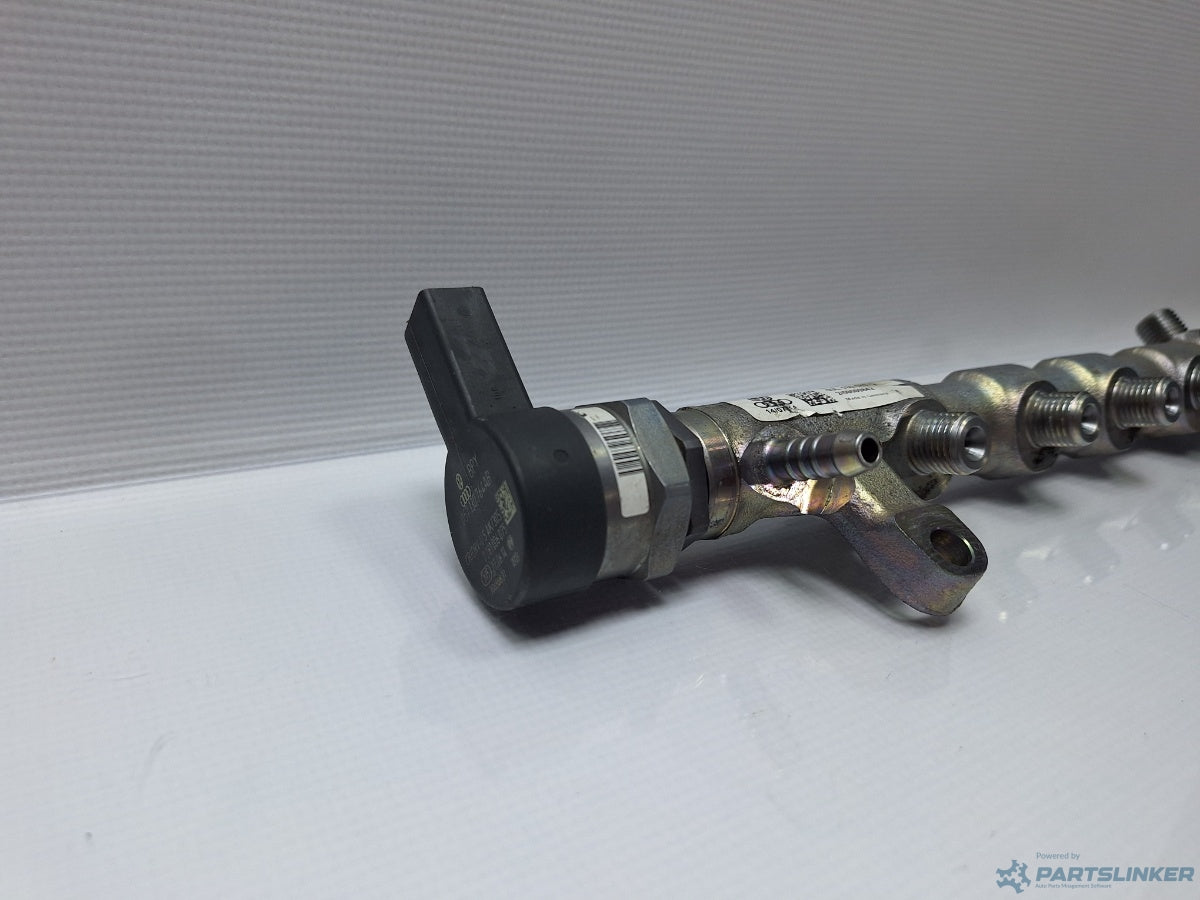Rampa injectoare AUDI A4 IV Avant (8K5, B8) [ 2007 - 2015 ] TDI (CJCD, CMFB, CSUA) 110KW|150HP BOSCH 0281006075 03L130089Q , 057130764AB