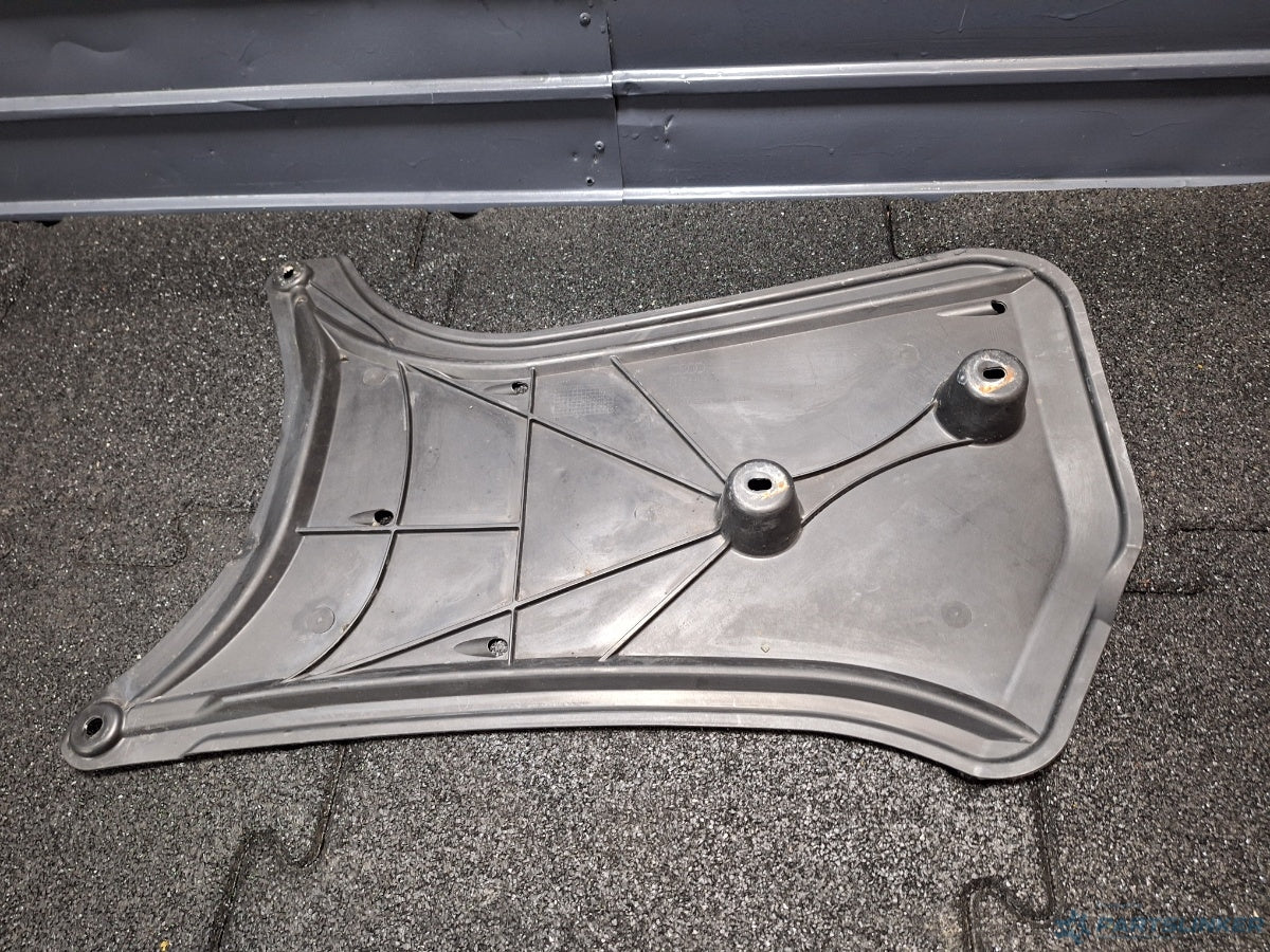 Scut locas roata de rezerva AUDI A4 IV Avant (8K5, B8) [ 2007 - 2015 ] TDI (CJCD, CMFB, CSUA) 110KW|150HP 8K0825219