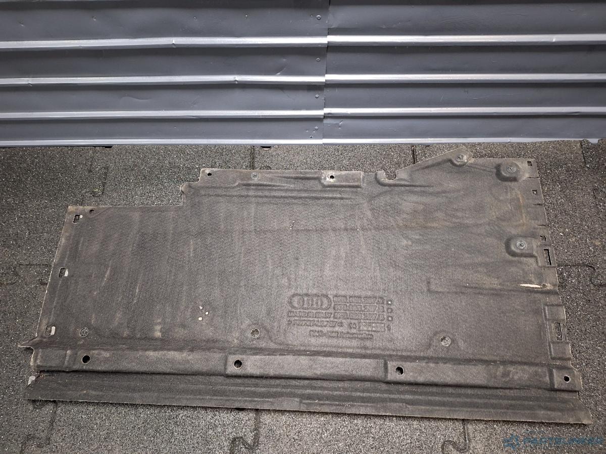 Scut caroserie stanga AUDI A4 IV Avant 8K5, B8 2007 - 2015 TDI CJCD, CMFB, CSUA 8K0825207D