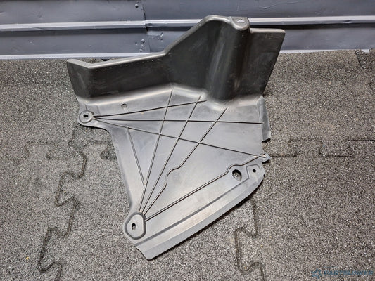 Scut locas roata rezerva AUDI A4 IV Avant (8K5, B8) [ 2007 - 2015 ] TDI (CJCD, CMFB, CSUA) 110KW|150HP 8K0825219A