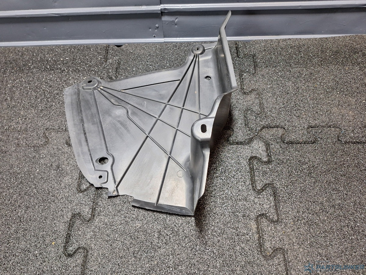 Scut locas roata rezerva AUDI A4 IV Avant (8K5, B8) [ 2007 - 2015 ] TDI (CJCD, CMFB, CSUA) 110KW|150HP 8K0825219A