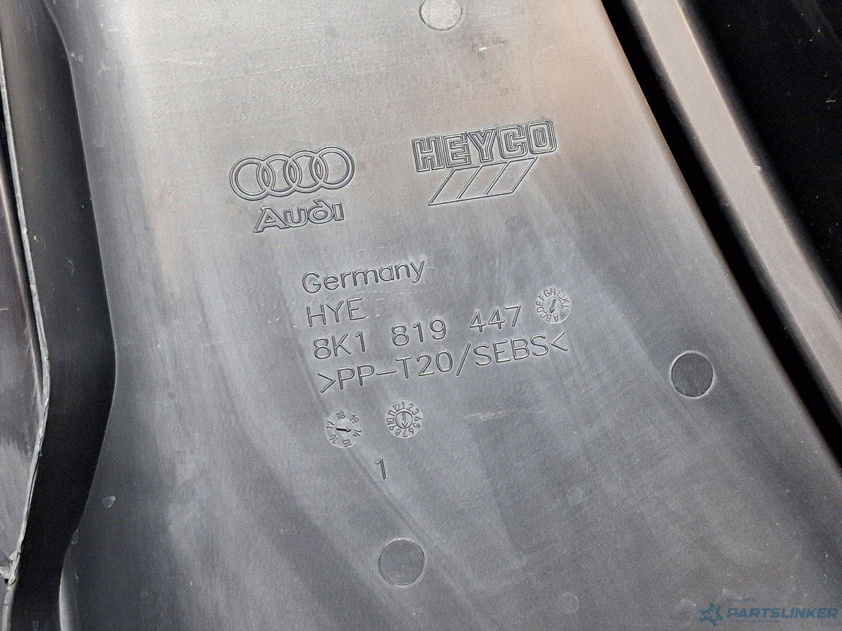 Grilaj copartiment motor AUDI A4 IV Avant (8K5, B8) [ 2007 - 2015 ] TDI (CJCD, CMFB, CSUA) 110KW|150HP 8K1819447