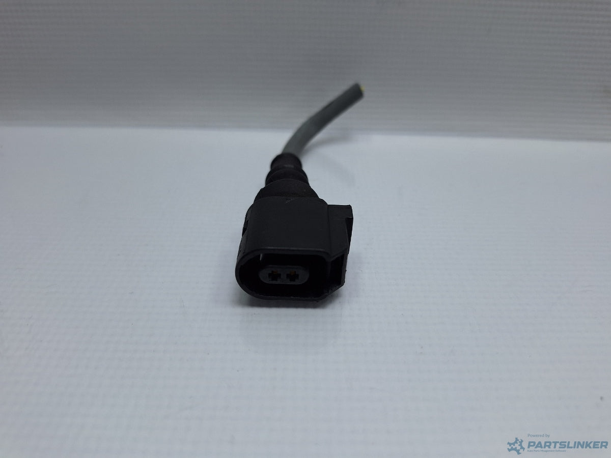 Mufa conector 2 pini AUDI A4 IV Avant (8K5, B8) [ 2007 - 2015 ] TDI (CJCD, CMFB, CSUA) 110KW|150HP 6E0973702