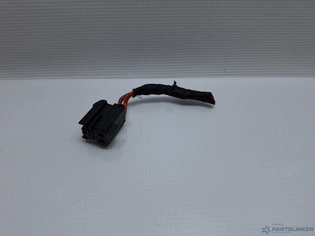 Mufa conector 2 pini AUDI A4 IV Avant (8K5, B8) [ 2007 - 2015 ] TDI (CJCD, CMFB, CSUA) 110KW|150HP OEM 1K0972923