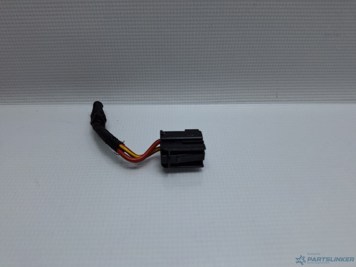 Mufa conector 2 pini AUDI A4 IV Avant (8K5, B8) [ 2007 - 2015 ] TDI (CJCD, CMFB, CSUA) 110KW|150HP 1K0972923