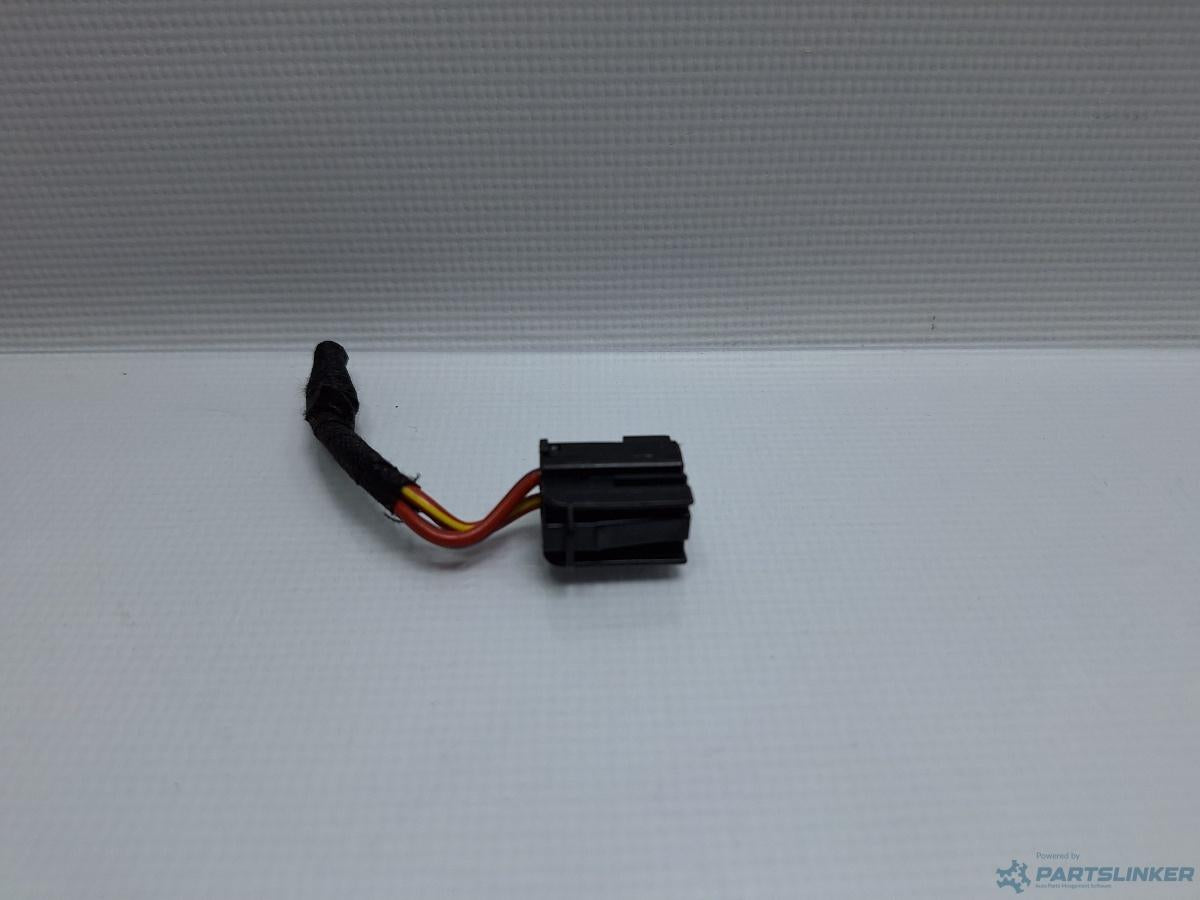 Mufa conector 2 pini AUDI A4 IV Avant (8K5, B8) [ 2007 - 2015 ] TDI (CJCD, CMFB, CSUA) 110KW|150HP OEM 1K0972923